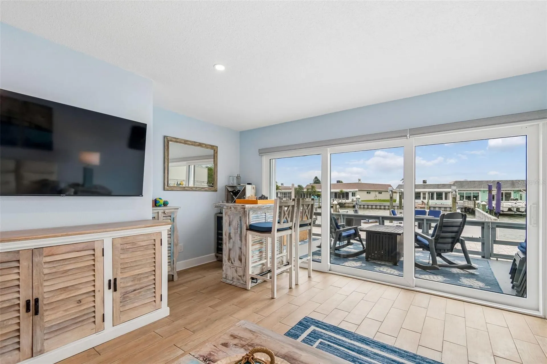 392 Boca Ciega Point Boulevard N St Petersburg FL 33708