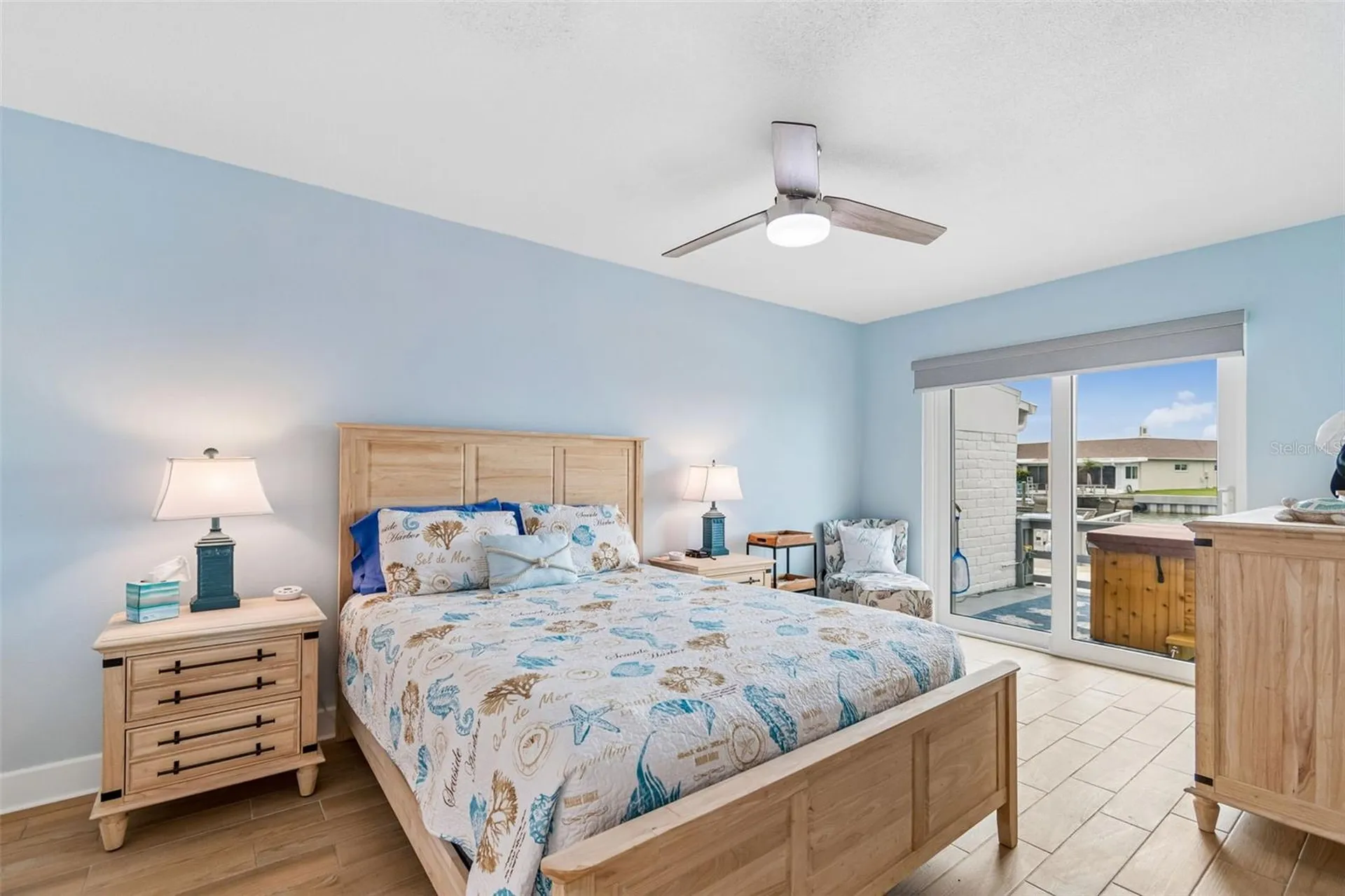 392 Boca Ciega Point Boulevard N St Petersburg FL 33708