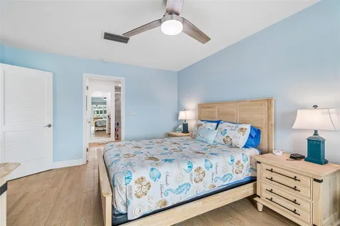 392 Boca Ciega Point Boulevard N St Petersburg FL 33708