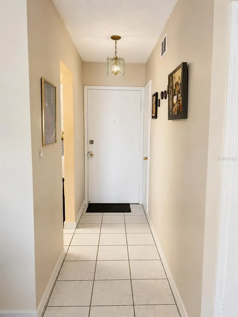 110 Royal Palm Road Hialeah Gardens FL 33016