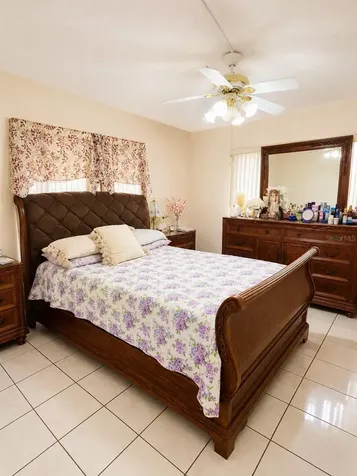 110 Royal Palm Road Hialeah Gardens FL 33016