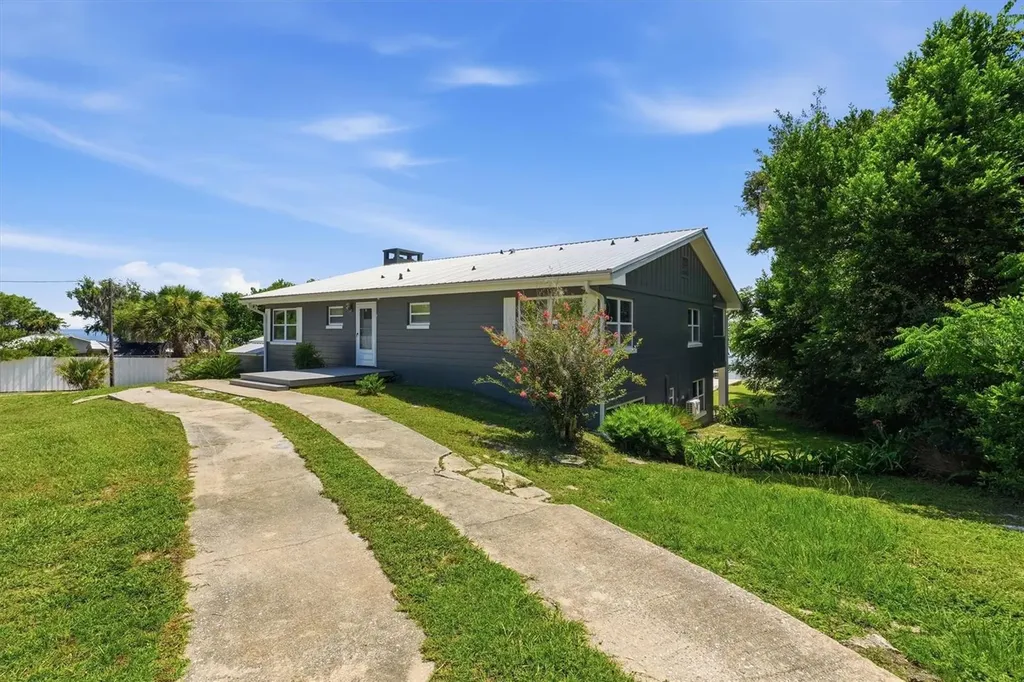 8085 NE 310th Avenue Fort Mc Coy FL 32134