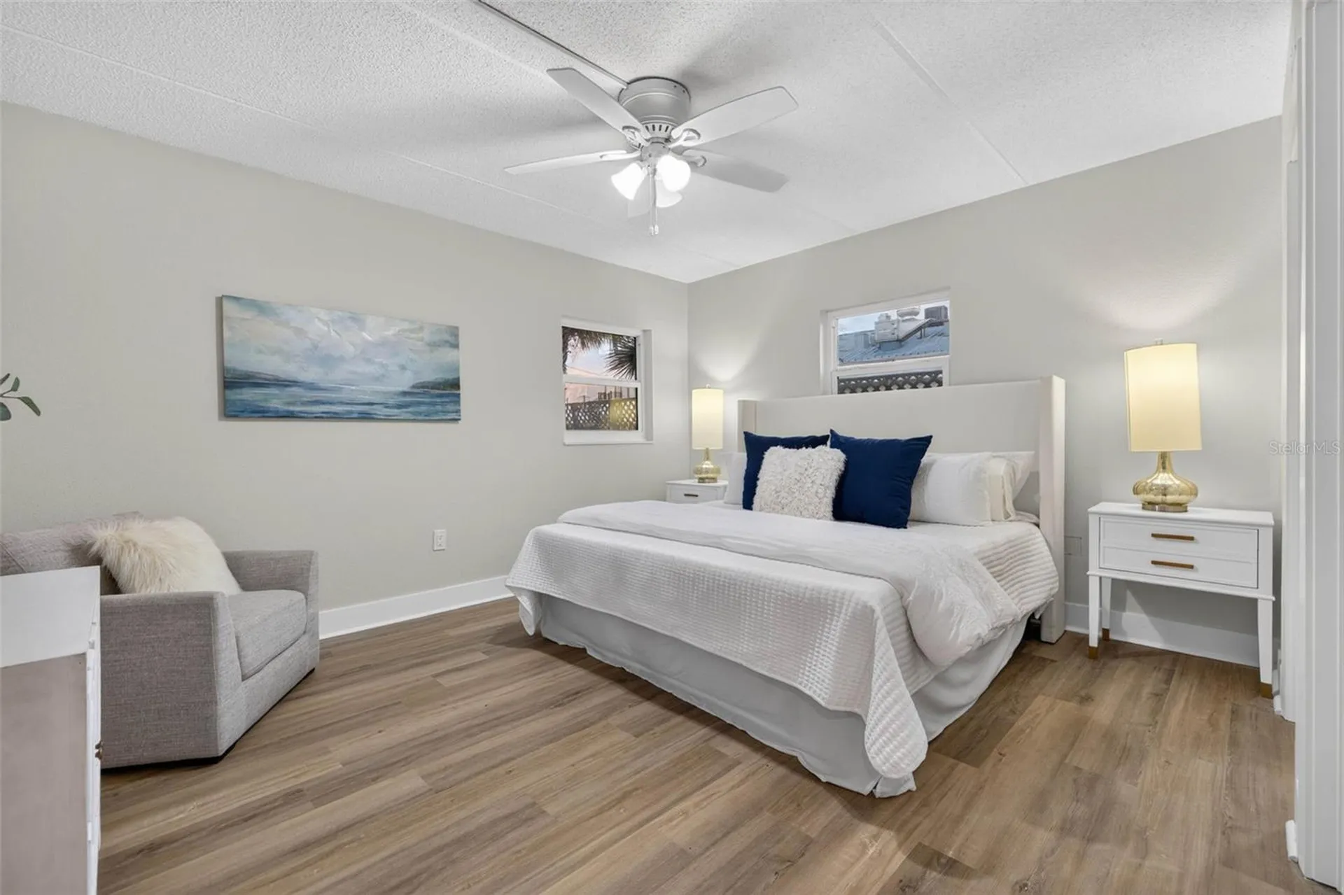 1190 Rue Des Chateaux St Petersburg FL 33707