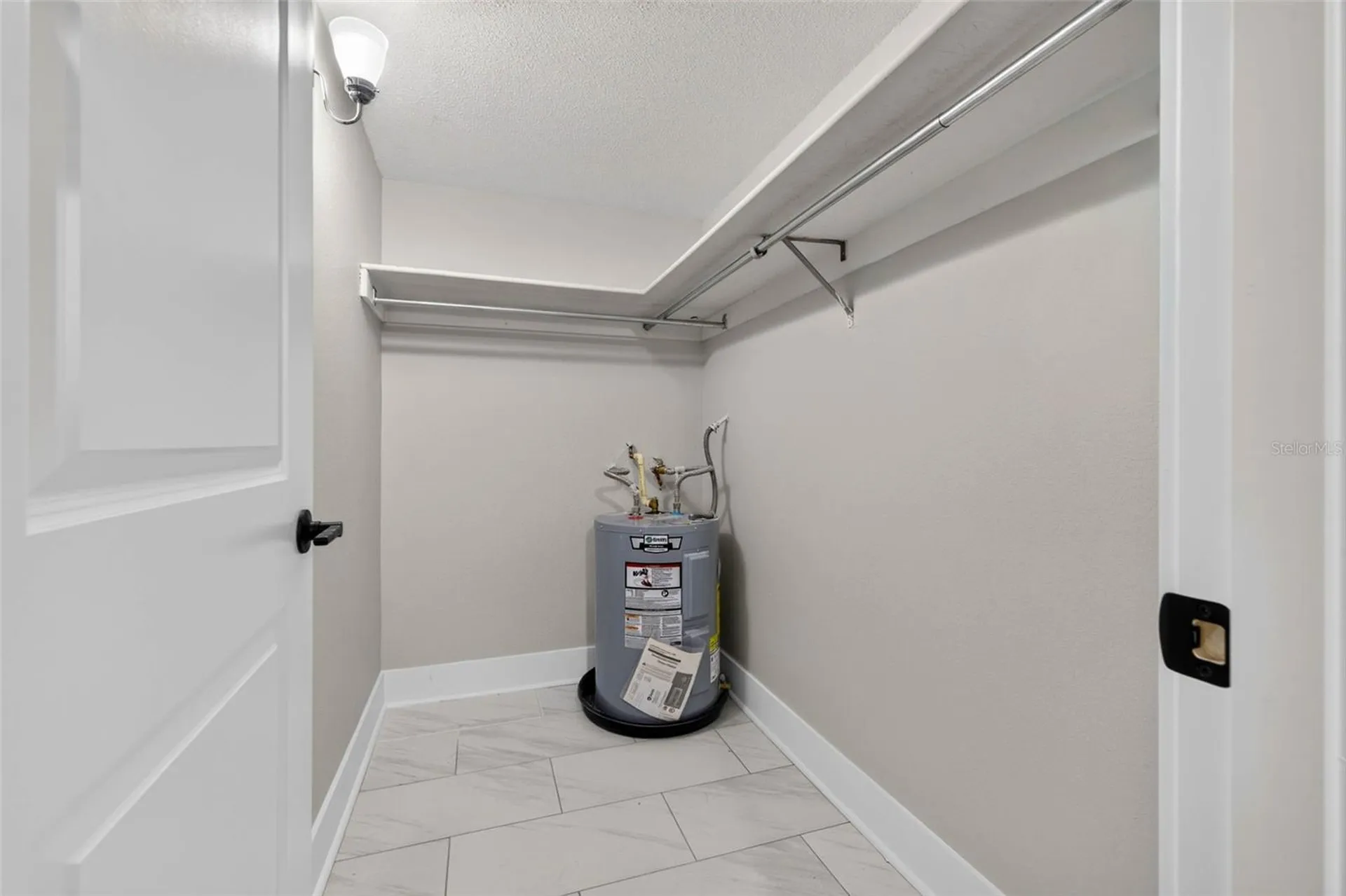 1190 Rue Des Chateaux St Petersburg FL 33707