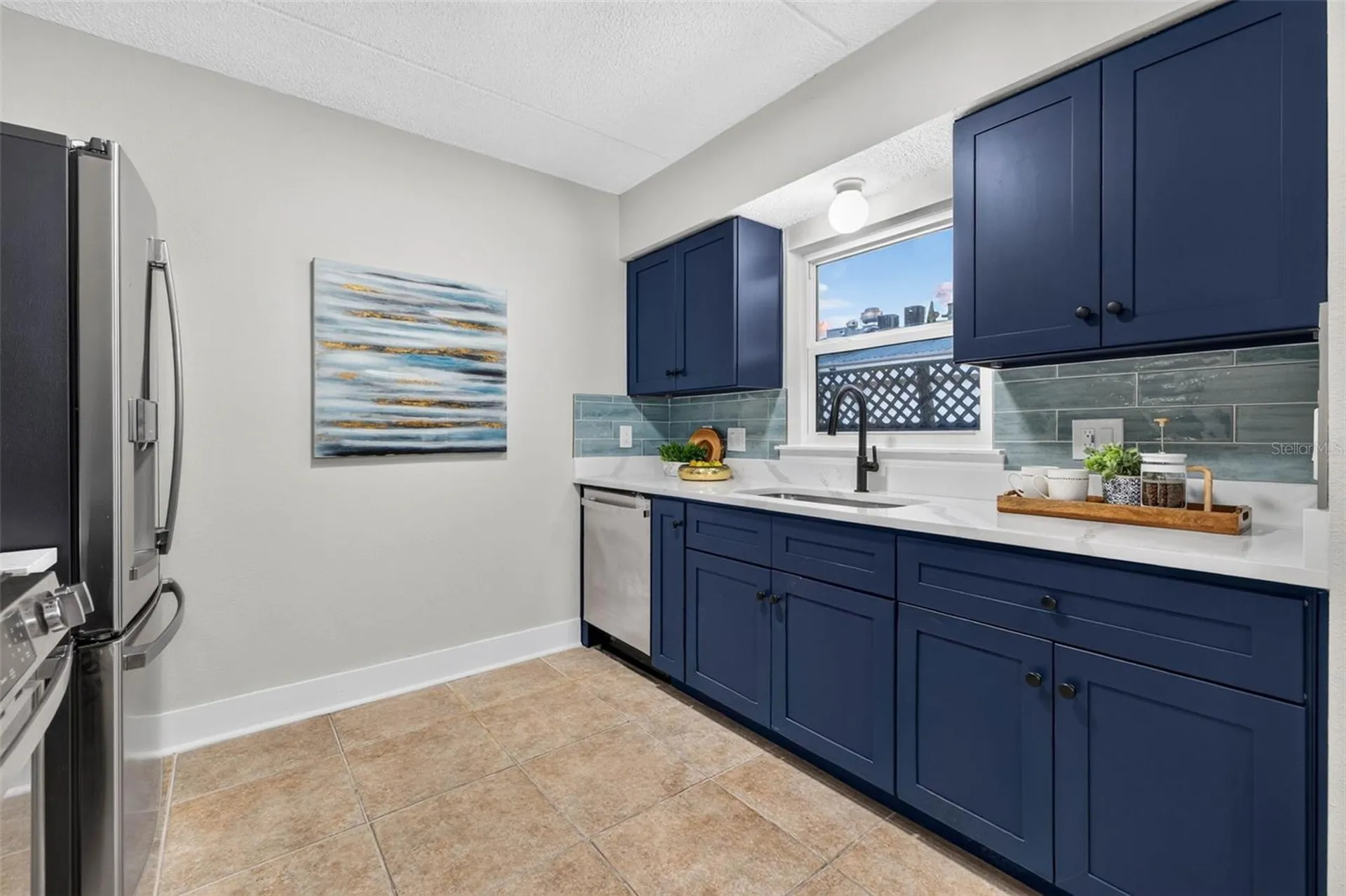 1190 Rue Des Chateaux St Petersburg FL 33707