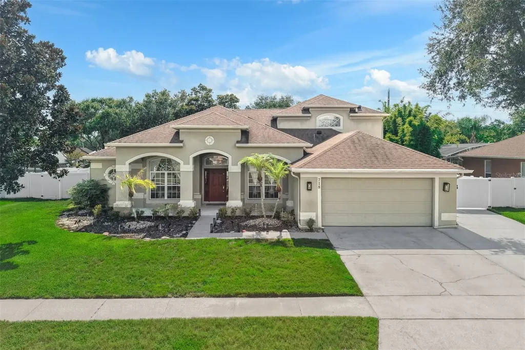 718 Little Hampton Lane Gotha FL 34734