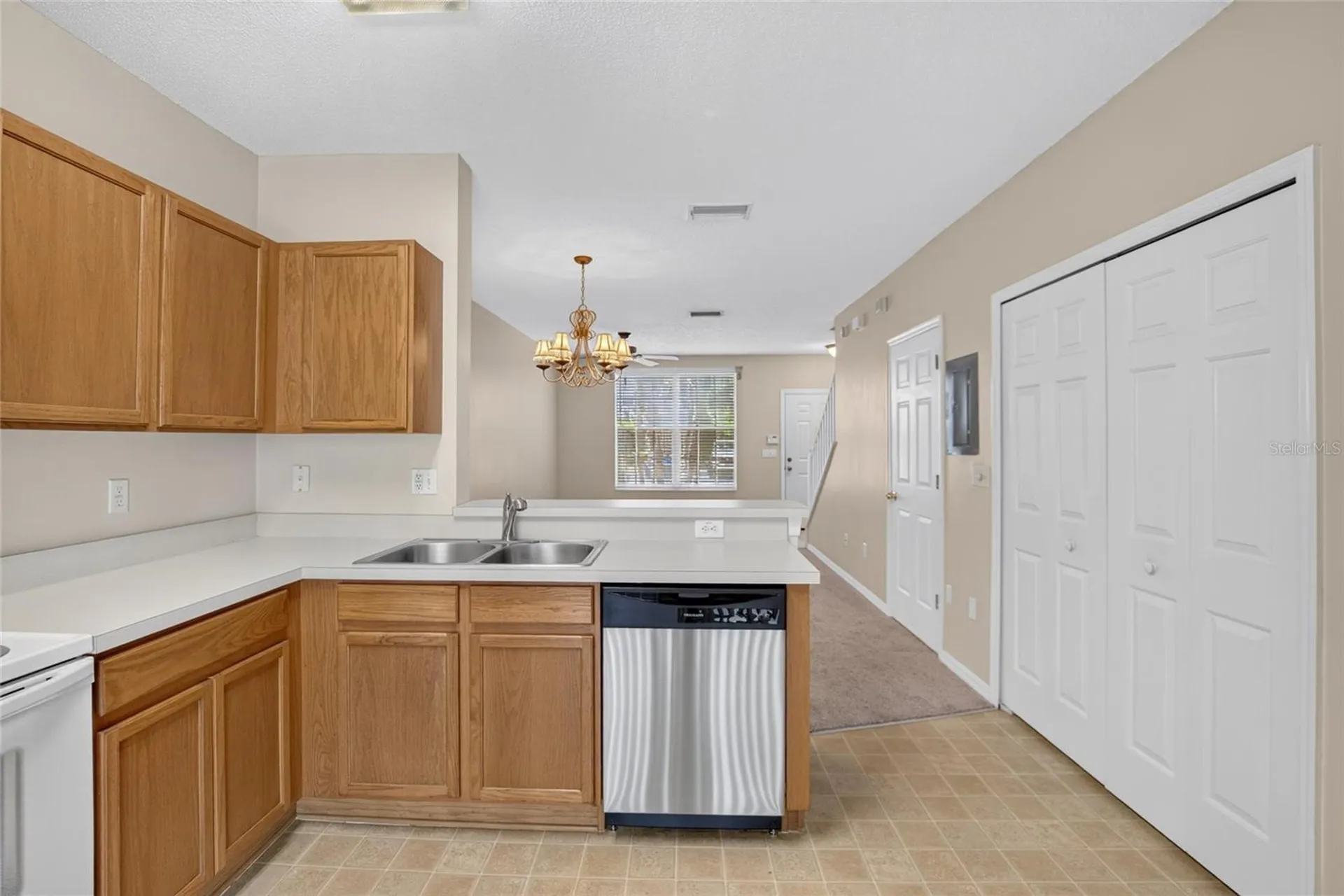 6134 Osprey Lake Circle Riverview FL 33578