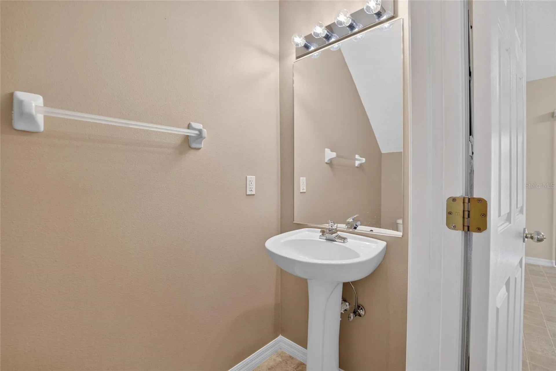 6134 Osprey Lake Circle Riverview FL 33578