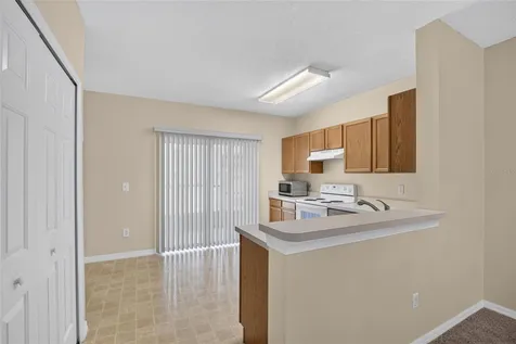 6134 Osprey Lake Circle Riverview FL 33578