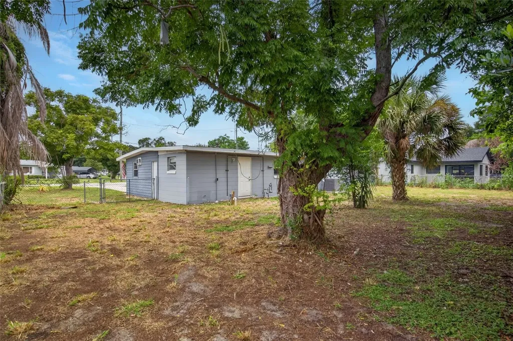 2390 29th Street NW Winter Haven FL 33881