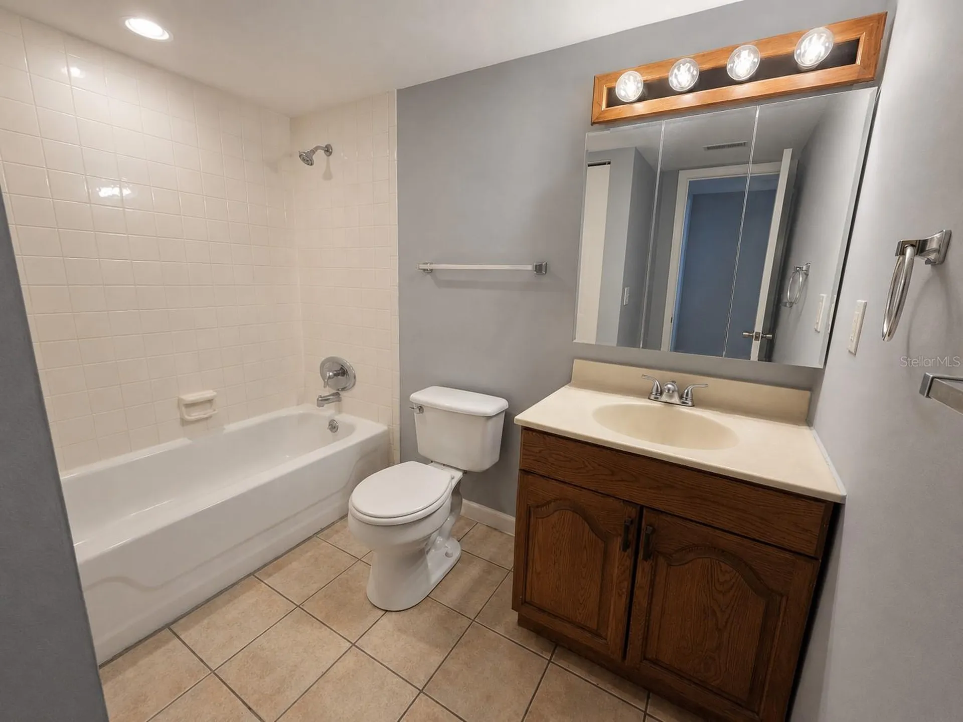 940 Lake Destiny Road Altamonte Springs FL 32714