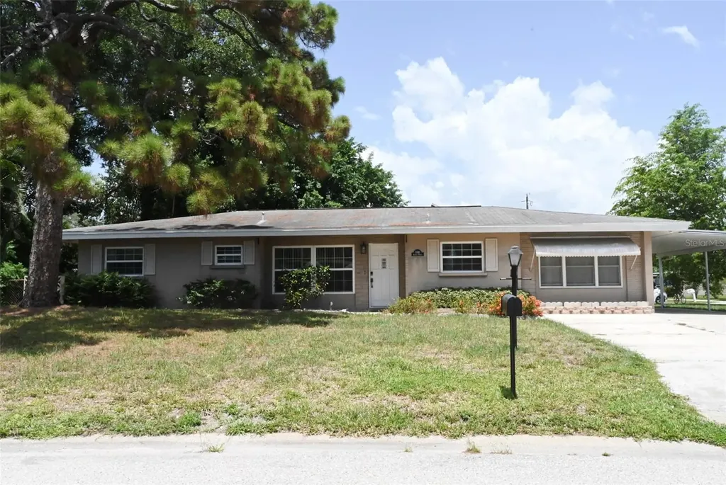 3341 Andrea Street Sarasota FL 34235
