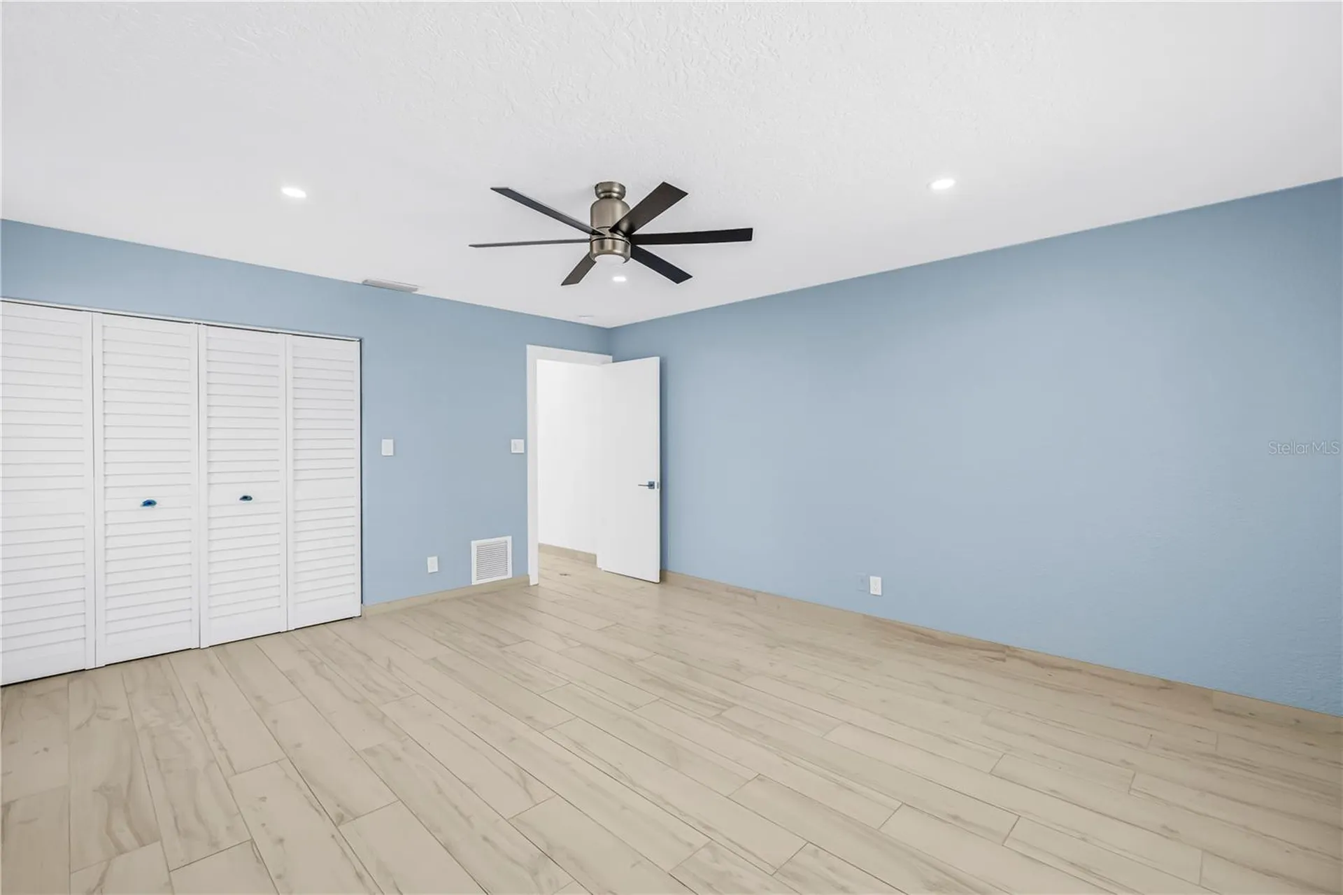 935 42nd Avenue N St Petersburg FL 33703