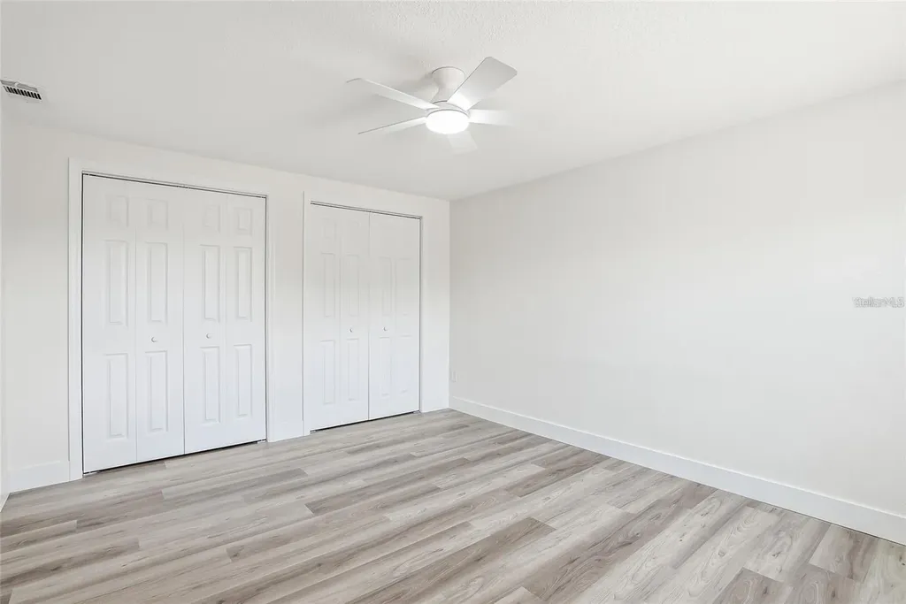 1004 Idlebriar Way Tarpon Springs FL 34689