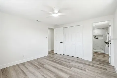 1004 Idlebriar Way Tarpon Springs FL 34689