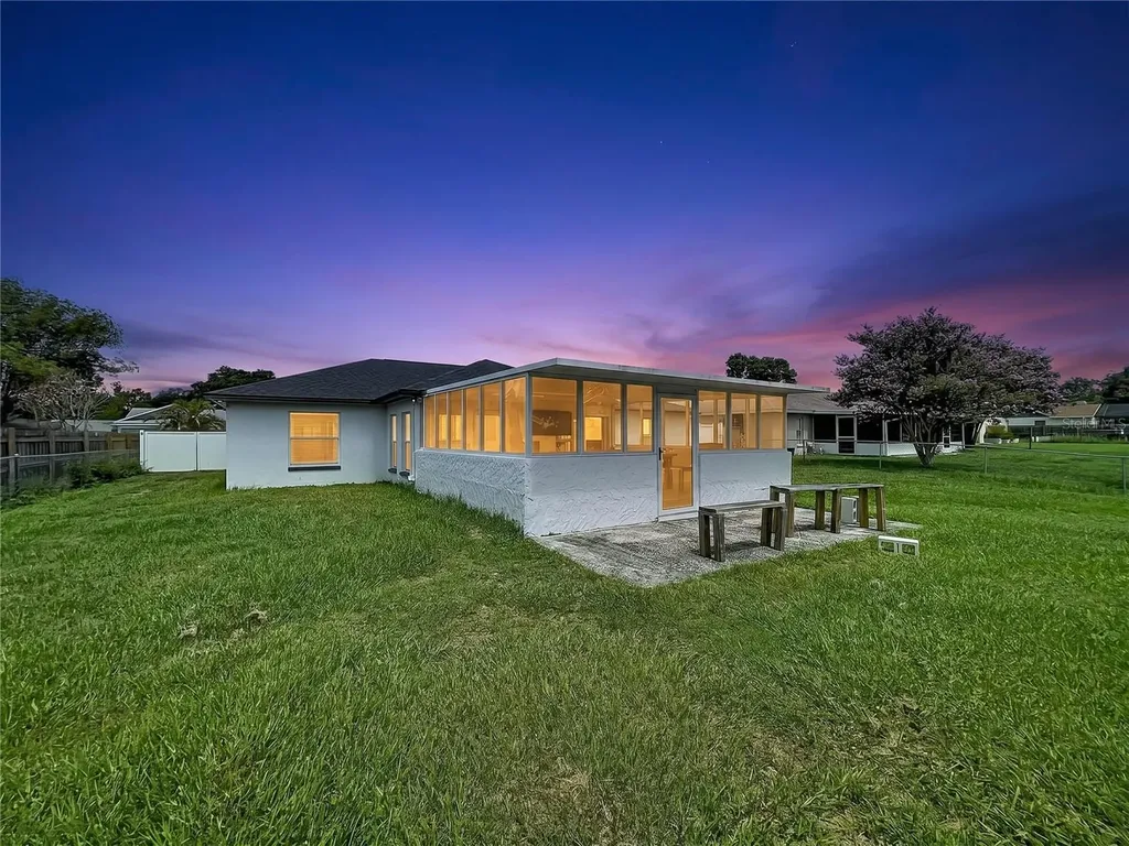 8017 Glenridge Lane Lakeland FL 33809