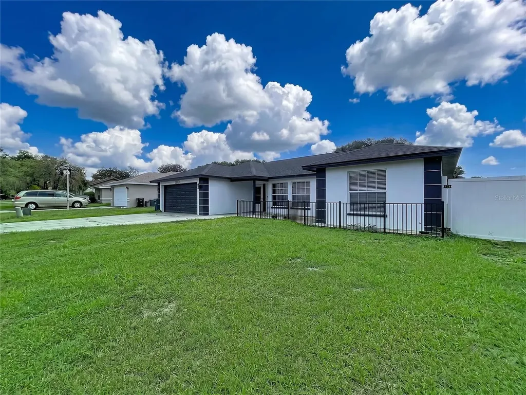 8017 Glenridge Lane Lakeland FL 33809