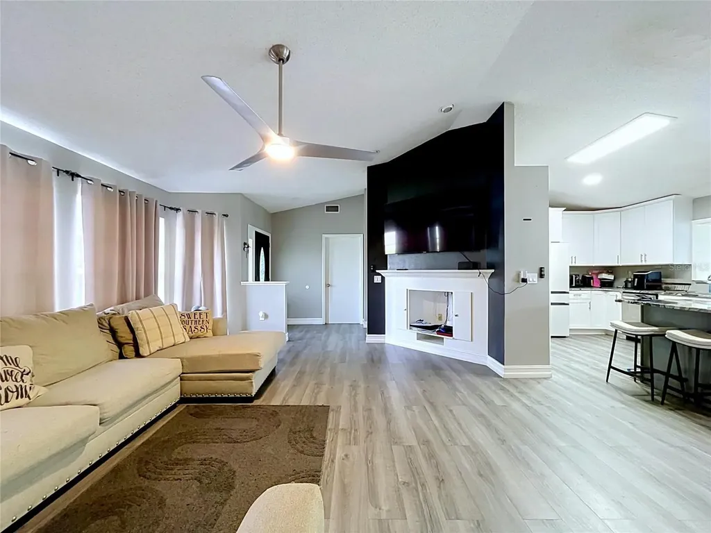 8017 Glenridge Lane Lakeland FL 33809