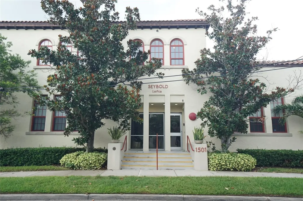 1501 W Horatio Street Tampa FL 33606