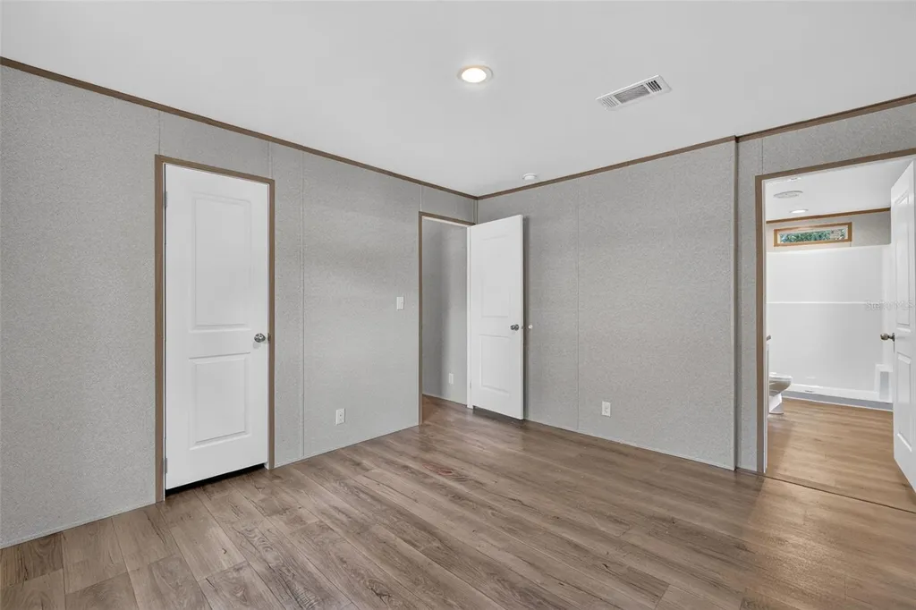 607 Lawrence Street Wildwood FL 34785