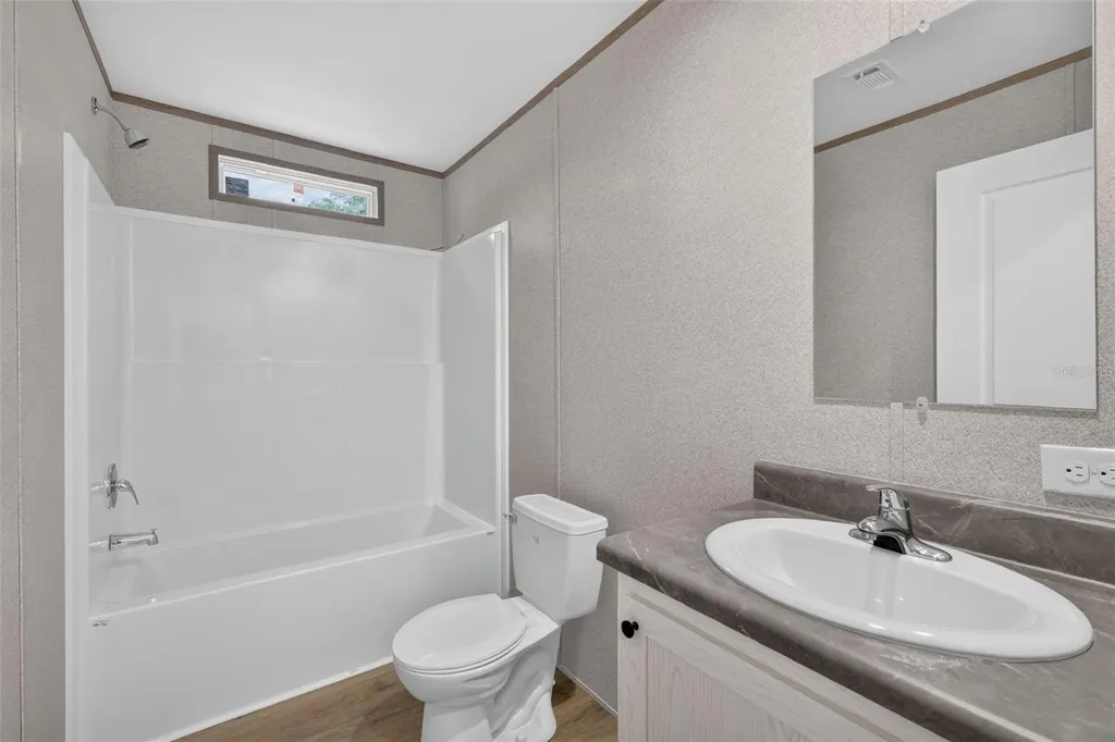 607 Lawrence Street Wildwood FL 34785