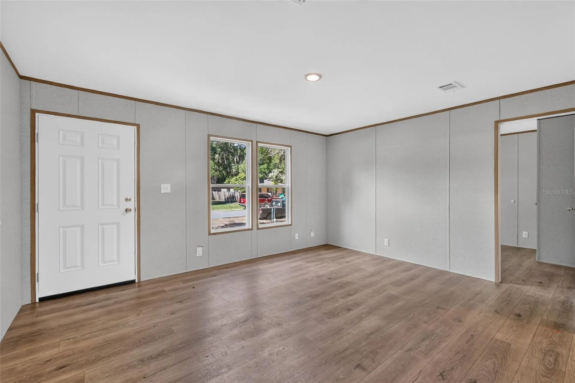 607 Lawrence Street Wildwood FL 34785