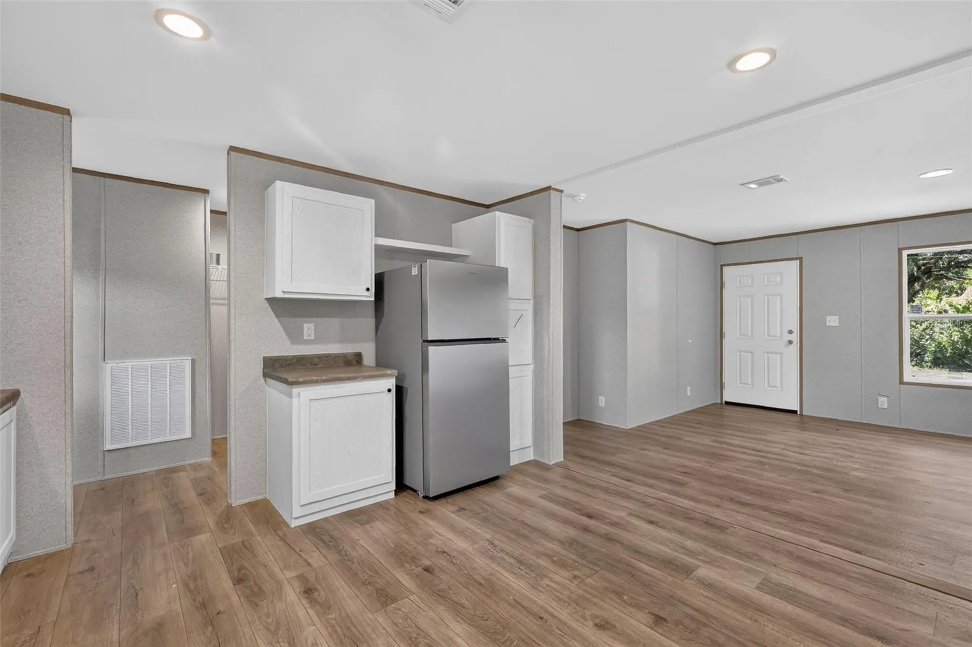 607 Lawrence Street Wildwood FL 34785