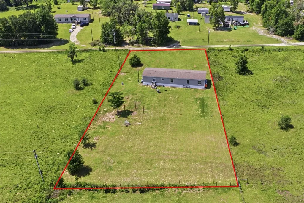 9831 NE 100th Street Archer FL 32618