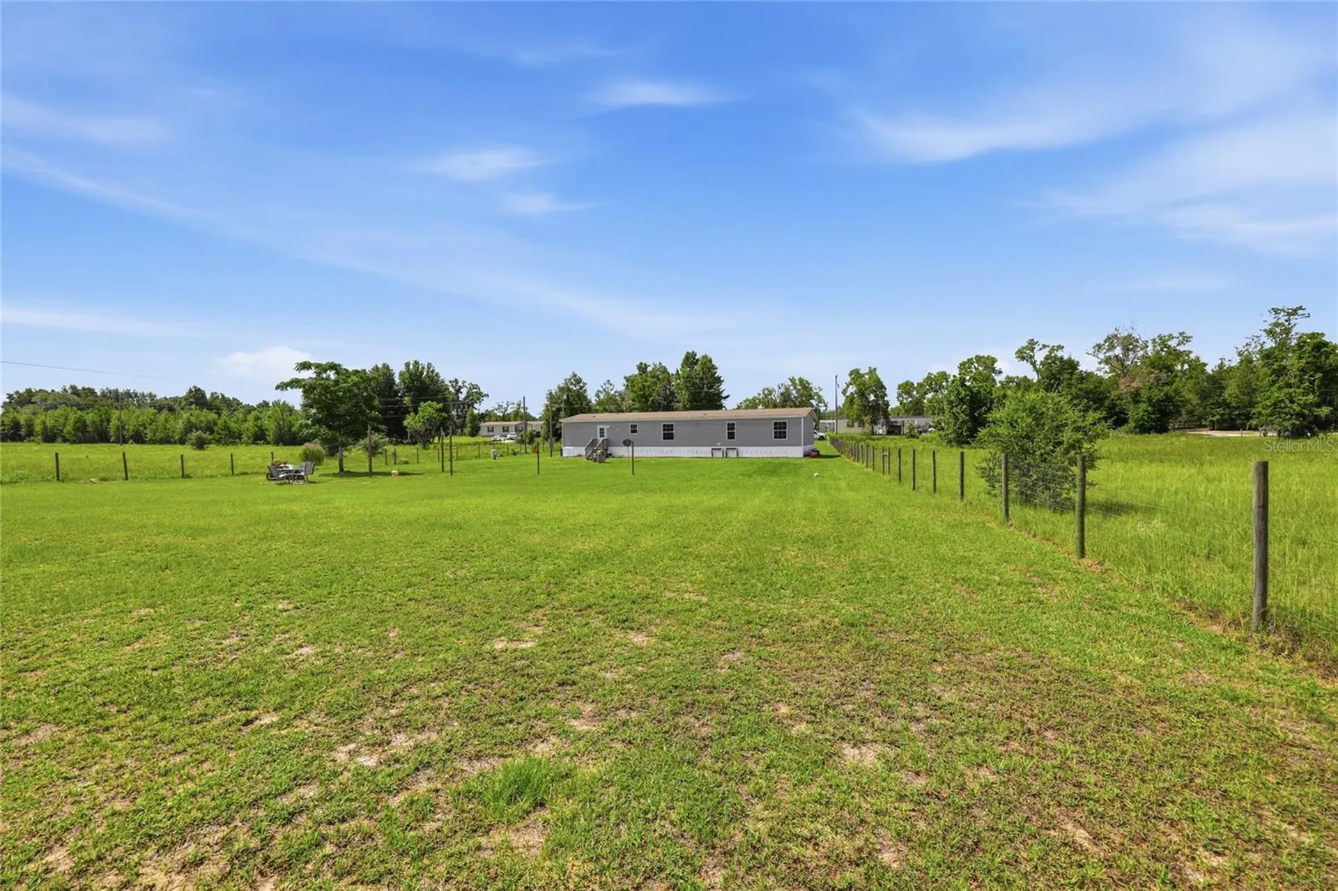 9831 NE 100th Street Archer FL 32618