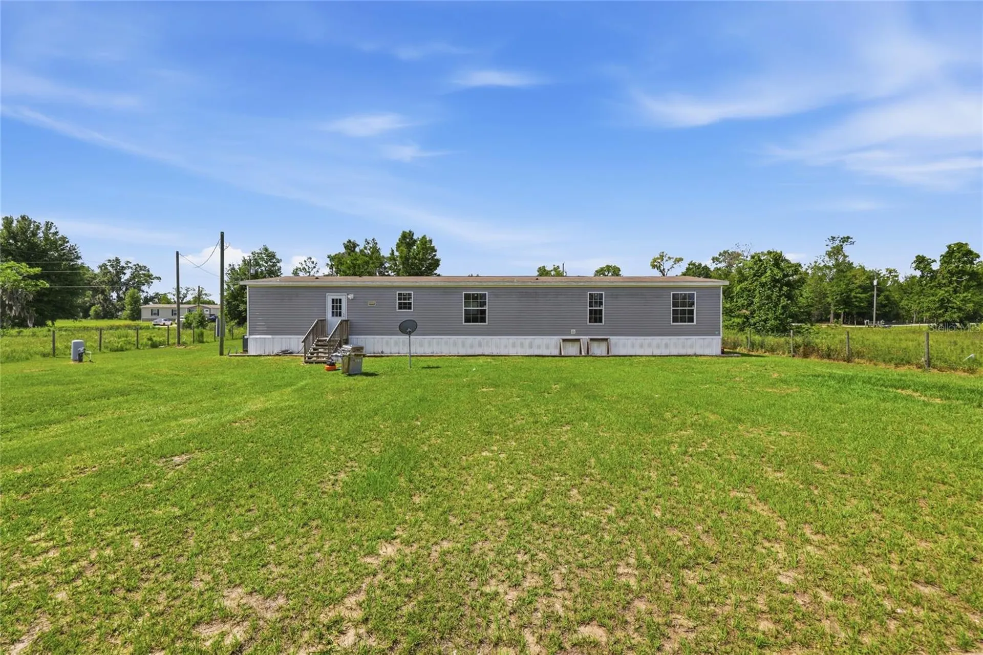 9831 NE 100th Street Archer FL 32618