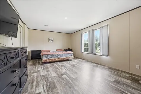 9831 NE 100th Street Archer FL 32618