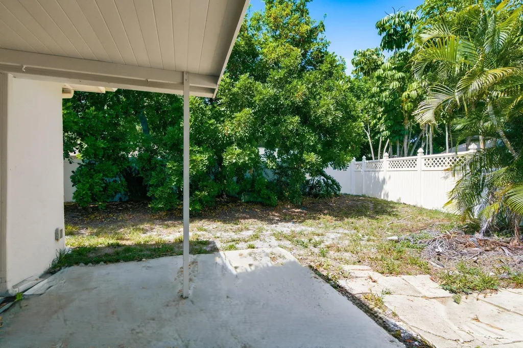1119 17th Avenue SW Largo FL 33778