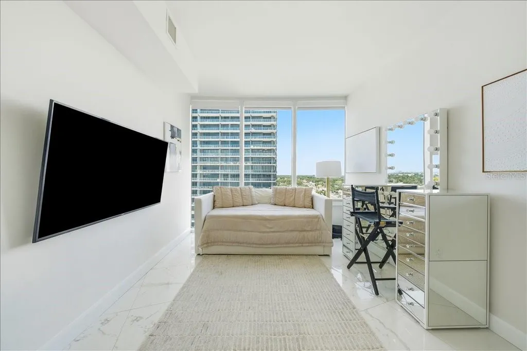 2900 W Bay To Bay Boulevard Tampa FL 33629