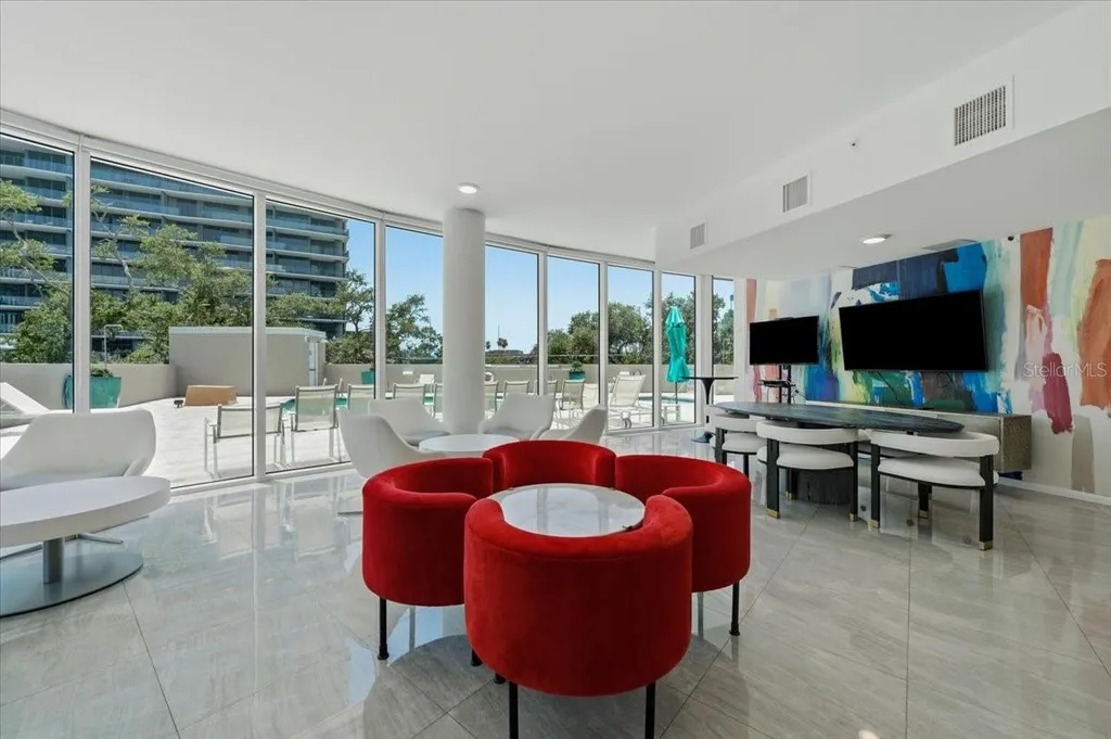 2900 W Bay To Bay Boulevard Tampa FL 33629