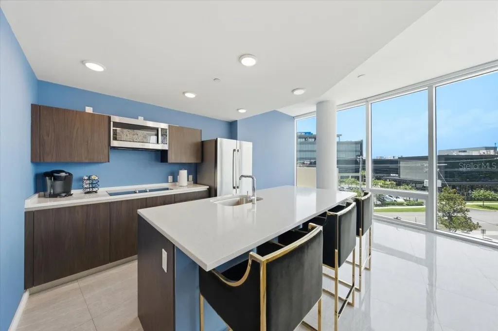 2900 W Bay To Bay Boulevard Tampa FL 33629