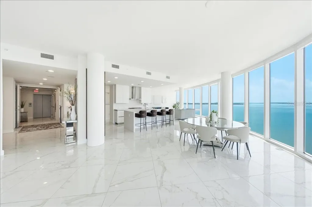 2900 W Bay To Bay Boulevard Tampa FL 33629