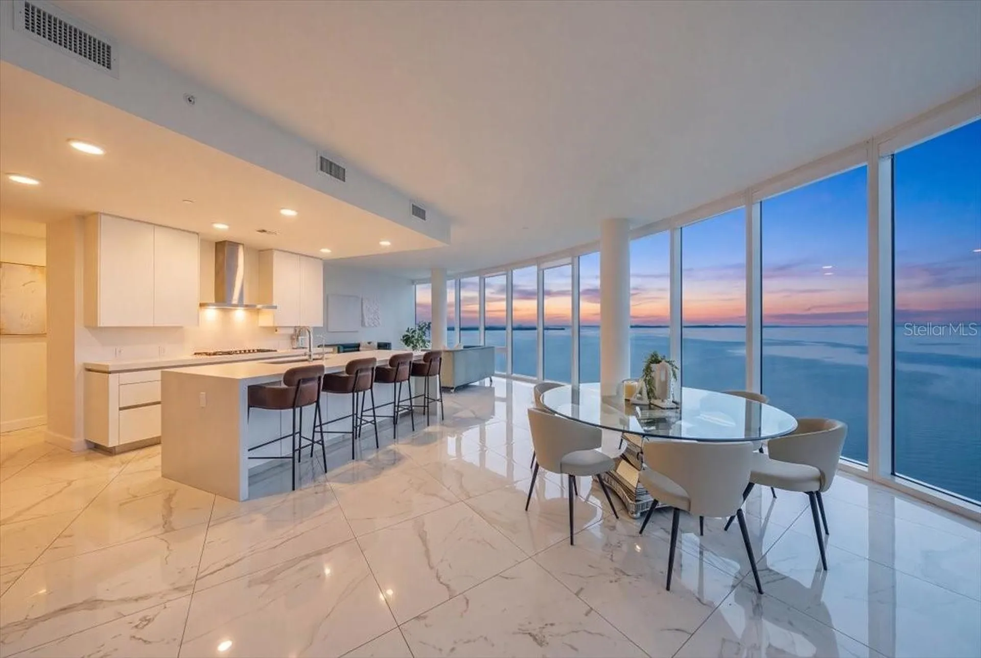 2900 W Bay To Bay Boulevard Tampa FL 33629