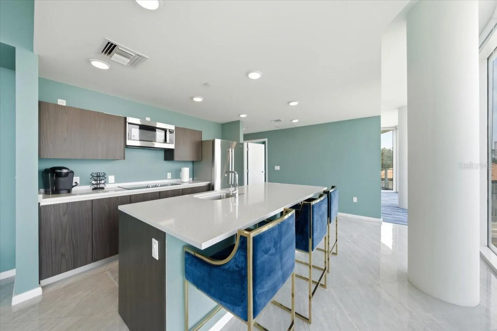 2900 W Bay To Bay Boulevard Tampa FL 33629
