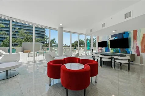 2900 W Bay To Bay Boulevard Tampa FL 33629