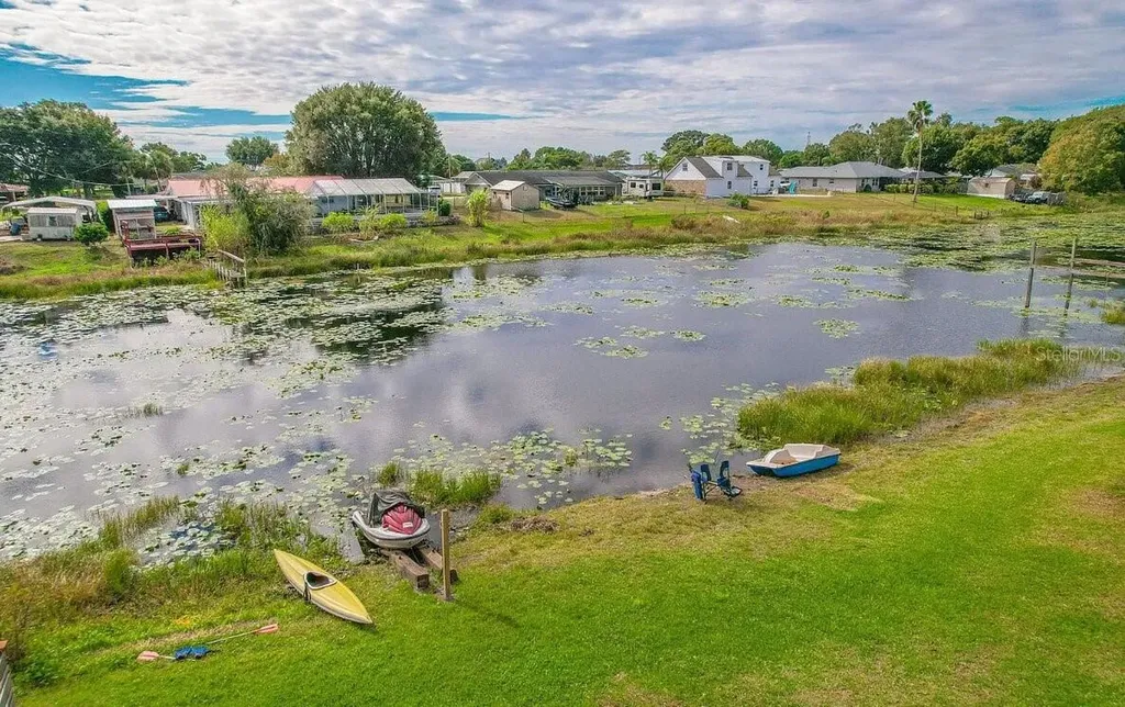 358 1st Avenue N Lake Wales FL 33859