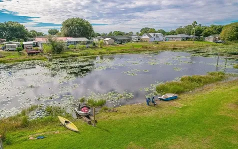358 1st Avenue N Lake Wales FL 33859