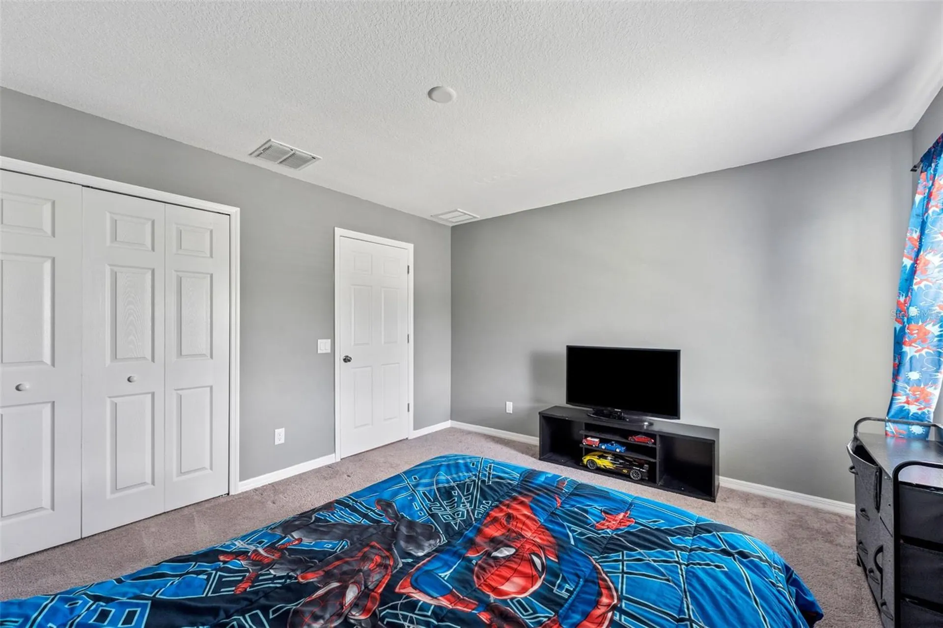 3047 Adams Cross Drive Zephyrhills FL 33540