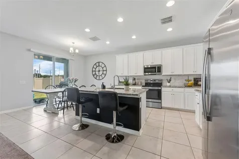 3047 Adams Cross Drive Zephyrhills FL 33540
