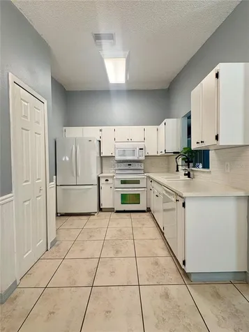 1021 Alpug Avenue Oviedo FL 32765