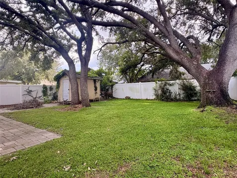 1021 Alpug Avenue Oviedo FL 32765