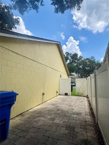 1021 Alpug Avenue Oviedo FL 32765