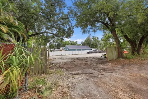 6201 E King Street Tampa FL 33604