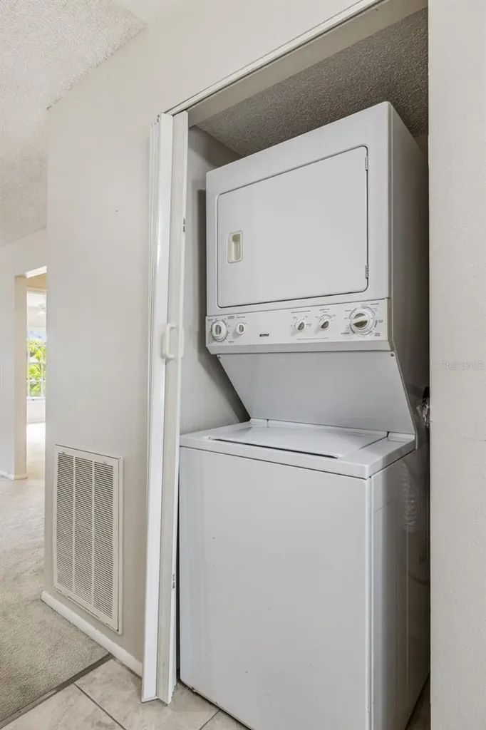 1108 Castlemay Circle Dunedin FL 34698