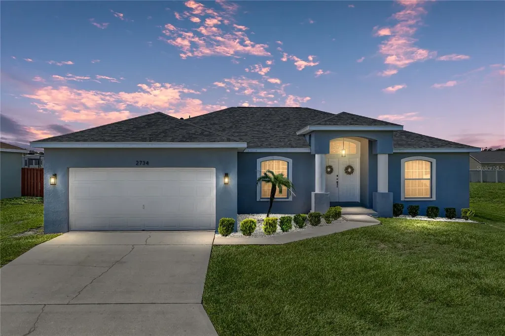 2734 Stonewood Drive Lakeland FL 33810