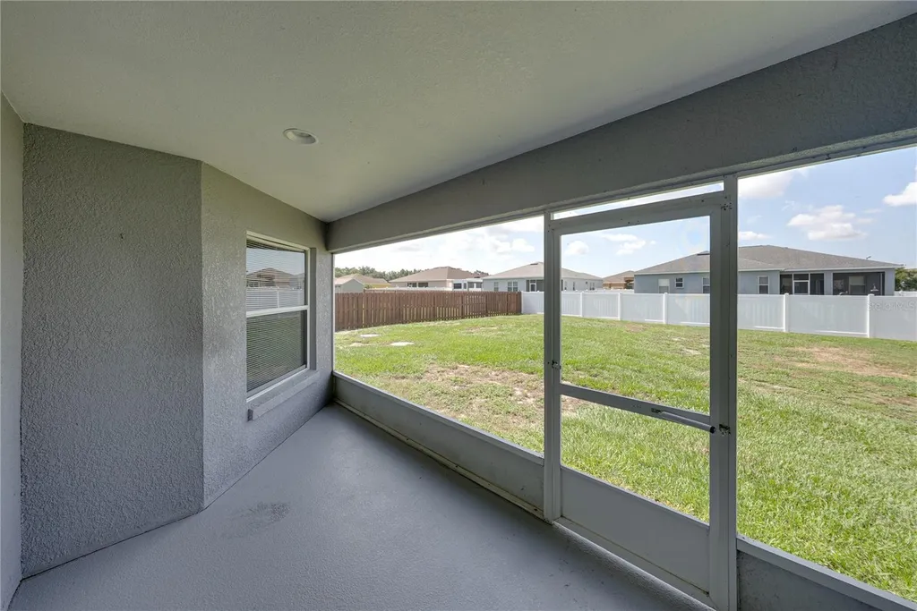 2734 Stonewood Drive Lakeland FL 33810